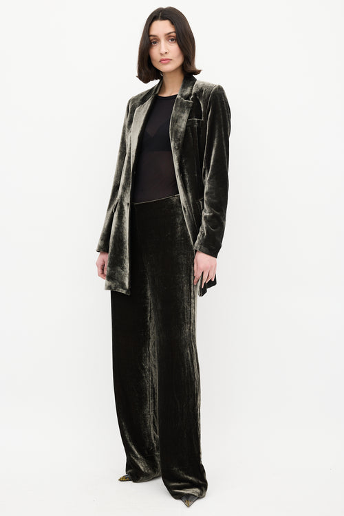 Veronica de Piante Dark Grey Crushed Velvet Suit