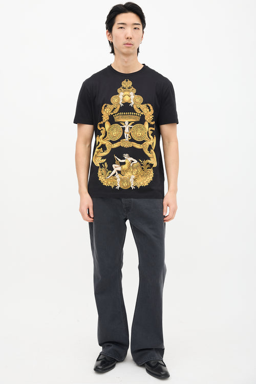 Versace Black 
Gold Baroque Graphic T-Shirt