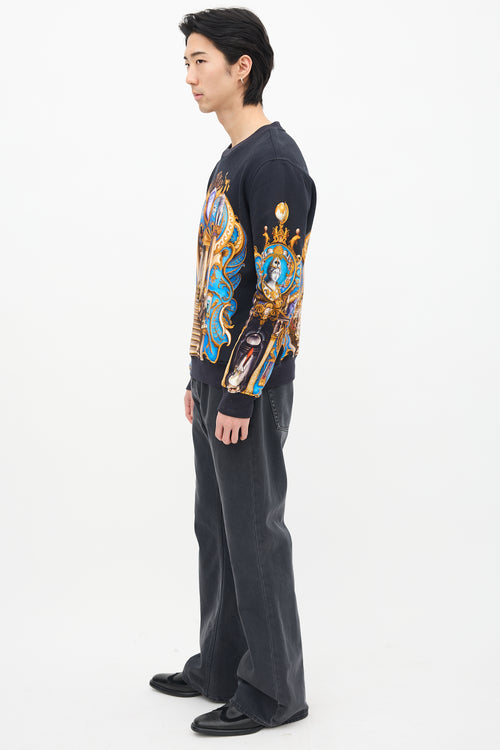 Versace Black 
Multi Baroque Graphic Crewneck