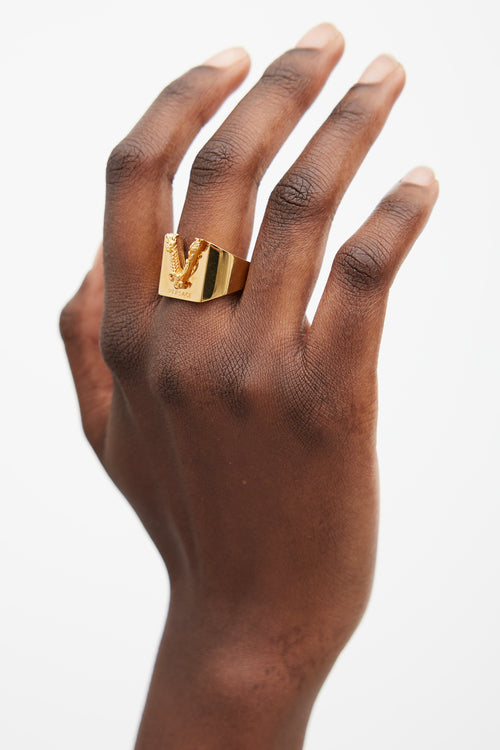 Versace Gold Barocco V Ring