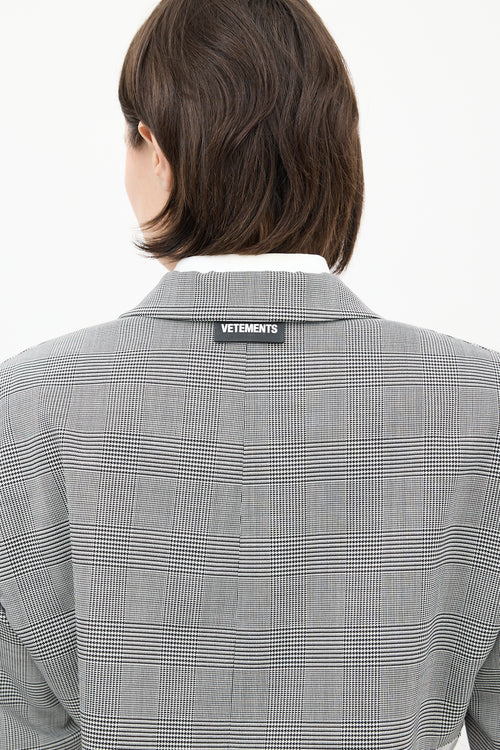 Vetements Black 
White Check Cropped Blazer