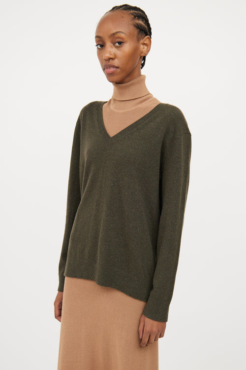 Vince Brown 
Green Cashmere V Neck Sweater