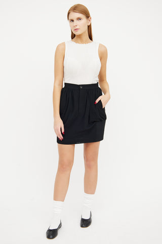 Pleated 
Ribbed Mini Skirt