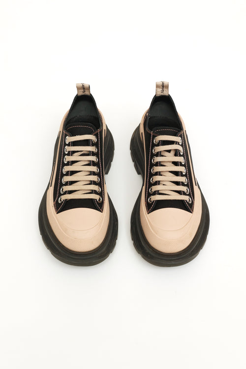 Alexander McQueen Black 
Cream Tread Slick Lace Up Sneaker