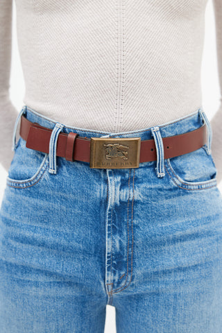 Burberry Brown Leather 
Bronze Logo Buckle Belt