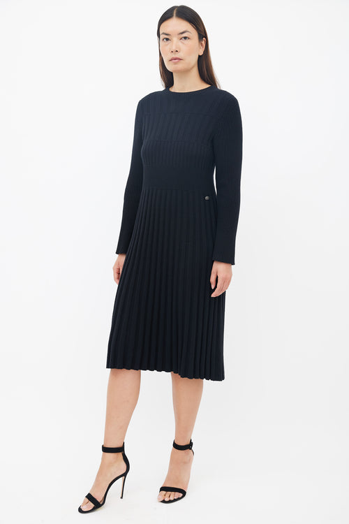 Chanel Black Ribbed Long Sleeve Wool Dress