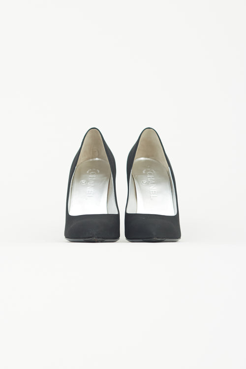 Chanel Black Pointed Toe Pump Heel