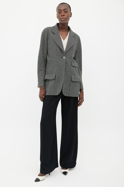 Chanel Black 
Cream Wool Three Pocket Tweed Blazer