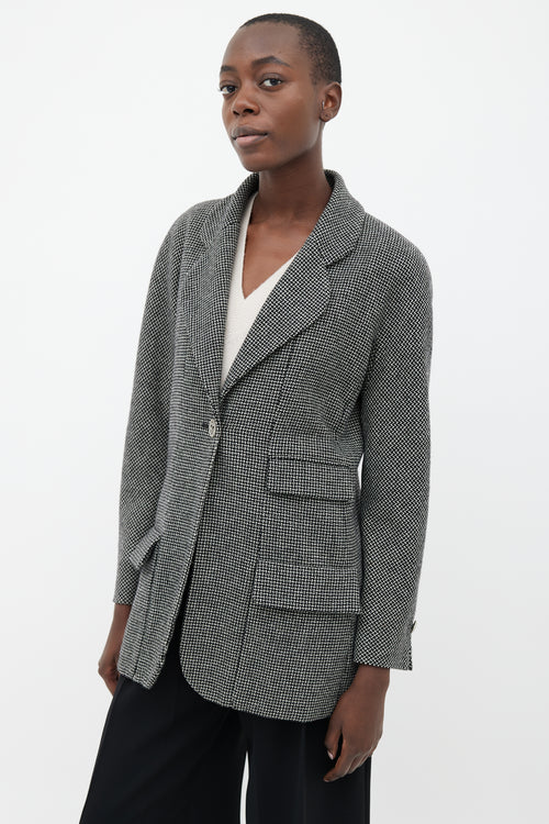 Chanel Black 
Cream Wool Three Pocket Tweed Blazer