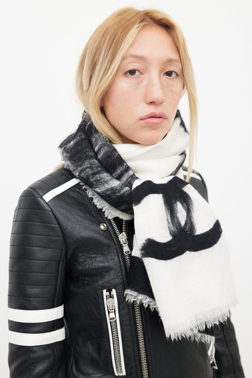 Chanel White 
Black Brush Stroke Stripe Knit Scarf