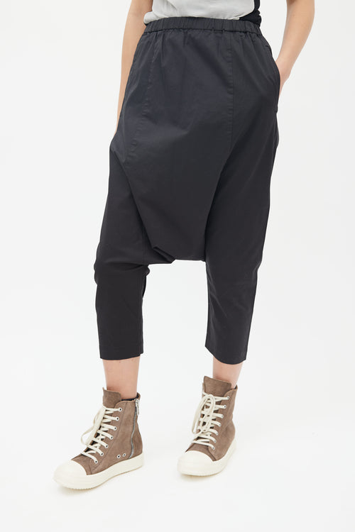 Comme des Garçons Black Drop Seat Slim Leg Capri