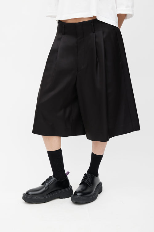 Comme des Garçons Black Satin Pleated Short