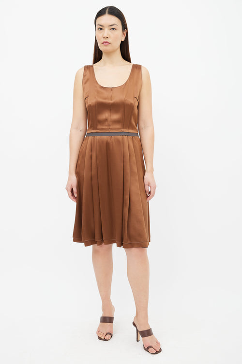 Dolce 
Gabbana Brown Sleeveless Pleated Midi Dress