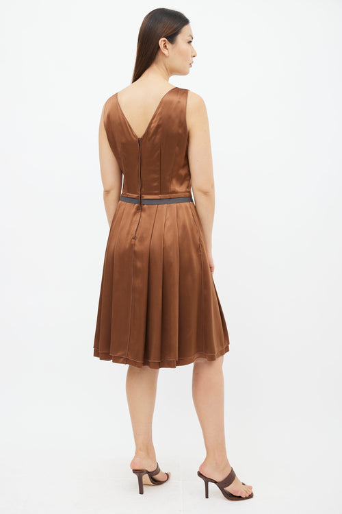 Dolce 
Gabbana Brown Sleeveless Pleated Midi Dress