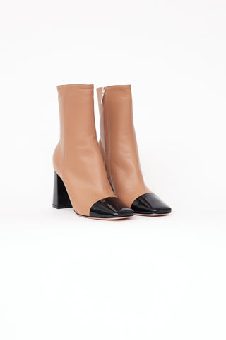 Gianvito Rossi Beige 
Black Boot