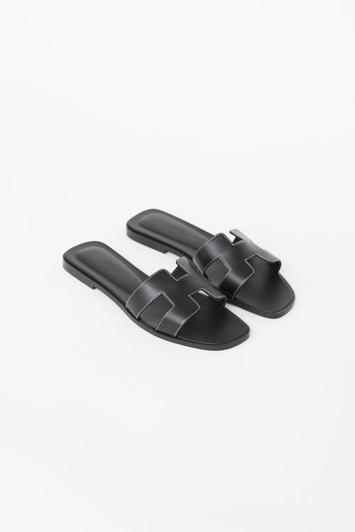 Hermès Black Leather Oran Flat Sandal