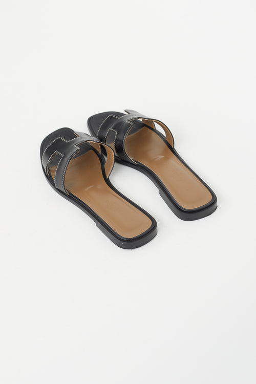 Hermès Black Leather Oran Flat Sandal