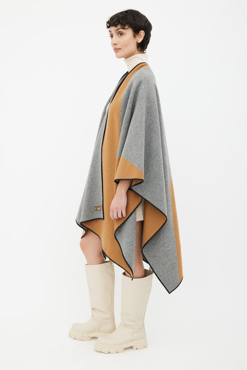 Hermès Brown 
Grey Cashmere Cape