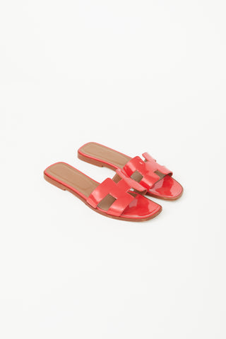 Hermès Red Patent Leather Oran Sandal