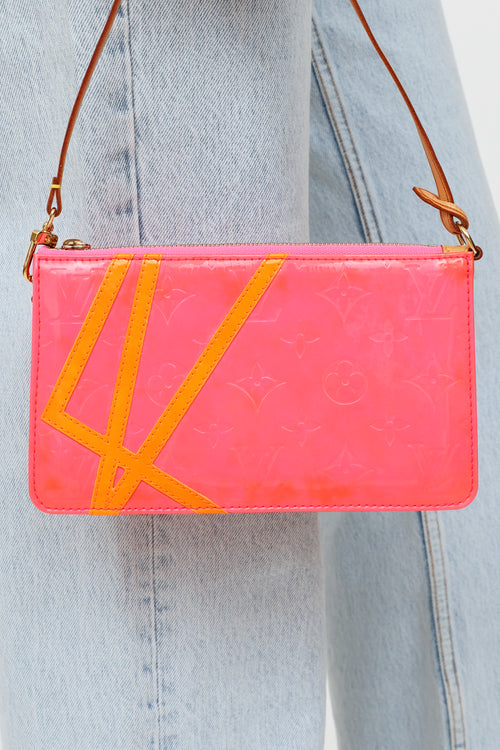 Louis Vuitton x Robert Wilson Fluo Rose Vernis Lexington Pochette