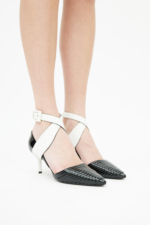 Louis Vuitton FW 2015 Black 
White D
Orsay Heel