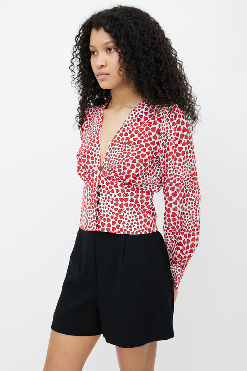 Réalisation Par Red 
White Silk Kaia Young Lovers Blouse