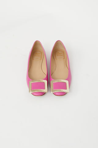 Roger Vivier Pink Leather 
Gold Buckle Flat