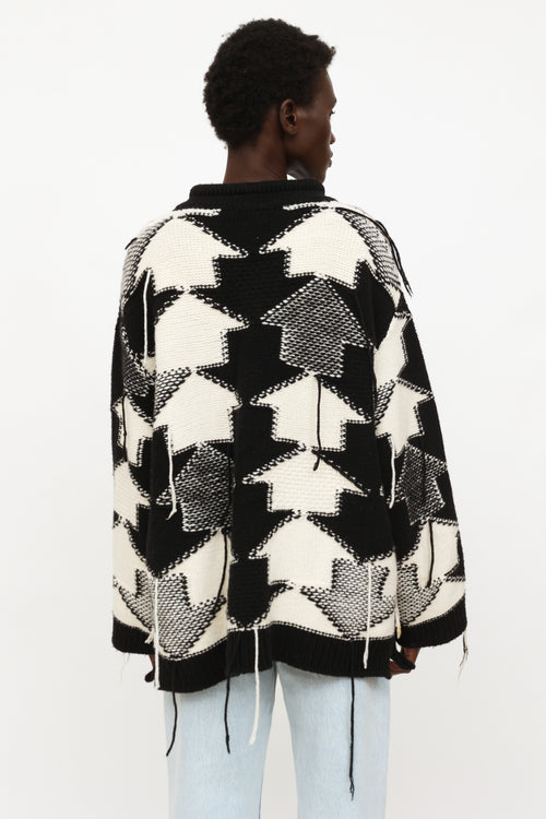 Stella McCartney Black 
White Fringed Sweater