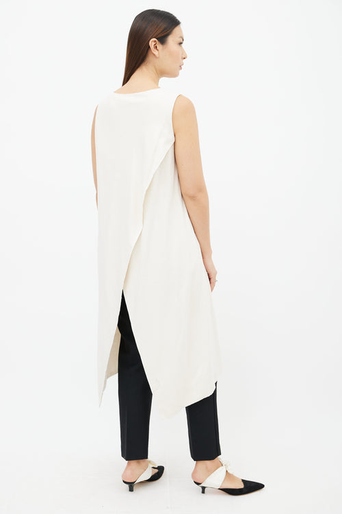 The Row Cream Textured Sleeveless V-Neck Tunic