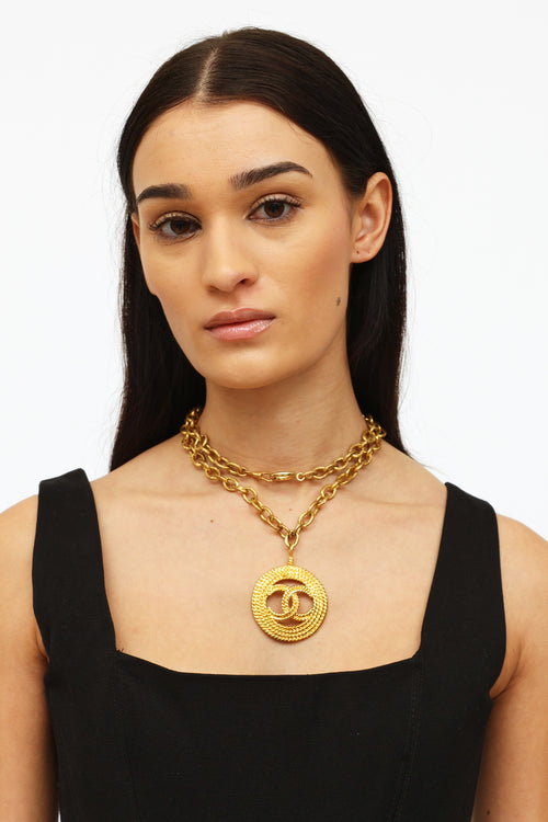 Chanel 1980
s Vintage Medallion Necklace