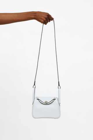 Hermès 2022 Bleu Pale Taurillon Clemence Lindy 20 Bag