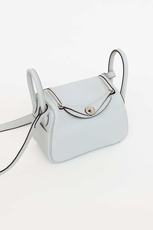 Hermès 2022 Bleu Pale Taurillon Clemence Lindy 20 Bag